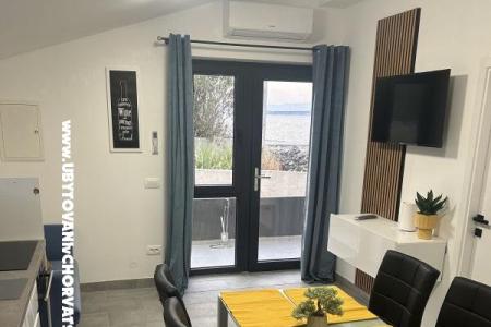 Holiday Huis first row to the sea foto 3