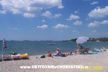 apartman INES foto 2