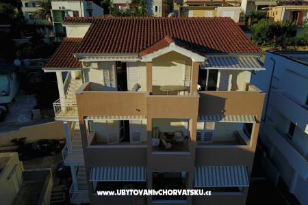 Appartementen Mirjana Gnjec Podgora Kroatië