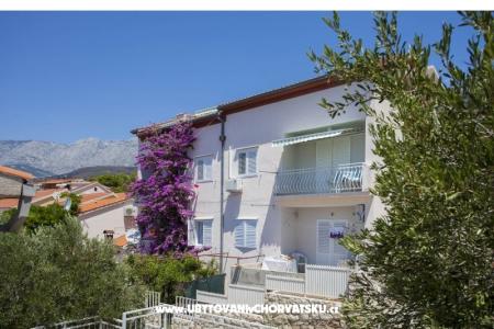 App Lili Podgora Kroatië