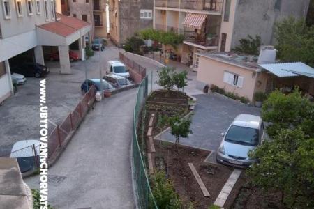Olga apartmani Podgora Kroatië