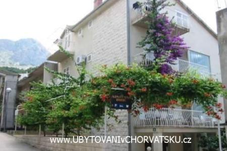 Villa Lidija Podgora Kroatië