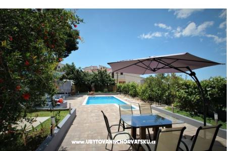Wide Appartement with Pool  foto 2