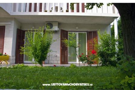 Appartementen Ružić foto 2