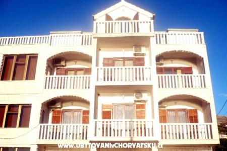 Appartementen Baki Podstrana Kroatië