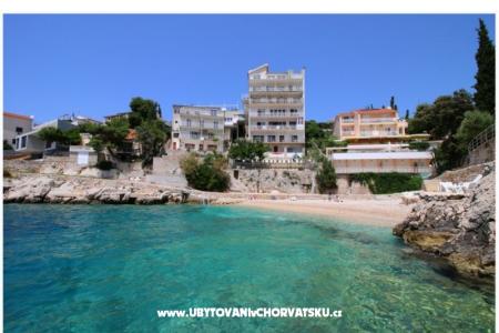 Vila Rozario - Tepli bok Primosten Kroatië