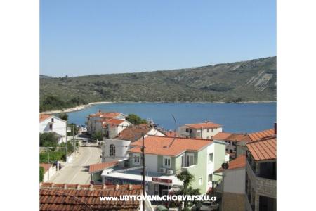 Zora Primosten Kroatië