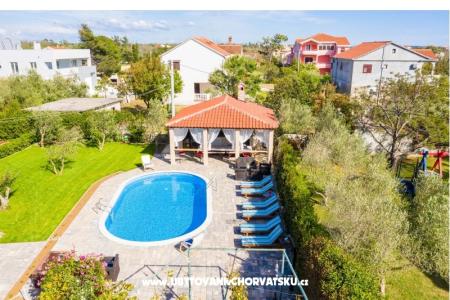 Appartementen Ivana  Privlaka Kroatië