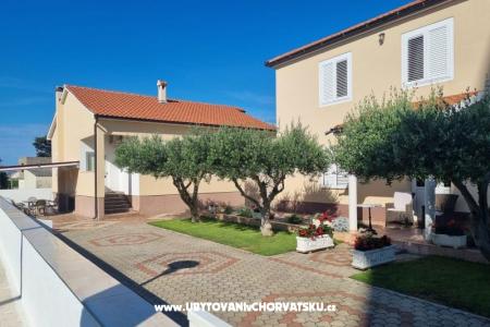 Appartementen Jurac Privlaka Kroatië