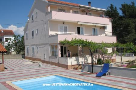 Appartementen Mlađo foto 2
