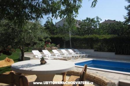 Appartement pool Slivar foto 3