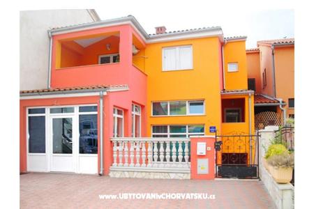 Arcobaleno Appartamenti Pula Kroatië