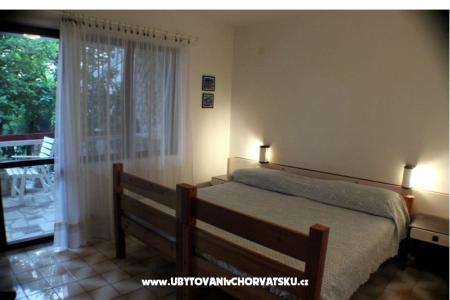 Huis with swimming pool foto 3