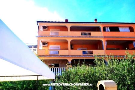 Appartementen Damir-Julija eiland Rab Kroatië