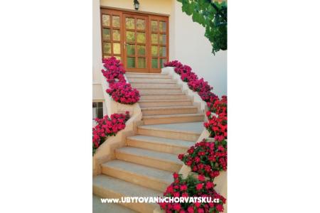 Appartementen Natalija foto 2