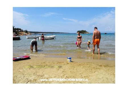 Huis Ana directly by the beach foto 3