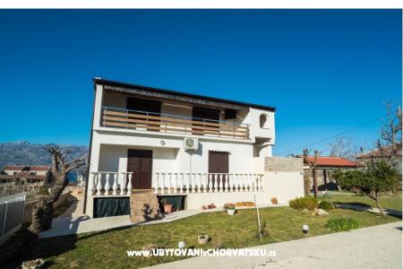 Appartement Josipa Ražanac Kroatië