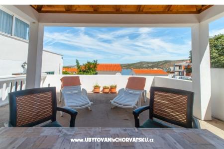 Appartementen Burazer Iličić Rogoznica Kroatië