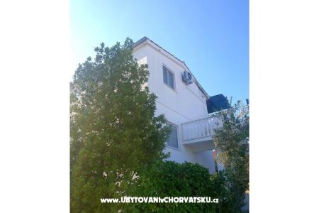 Appartementen Dino Rogoznica Kroatië