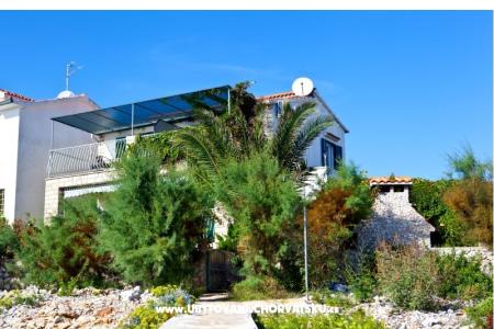 Appartementen Holiday – Rogoznica Kroatië