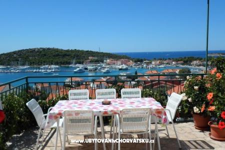 Appartementen Karabatić Rogoznica Kroatië