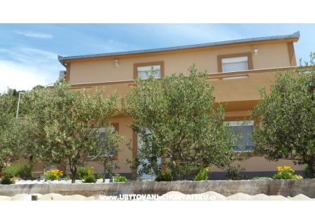 Appartementen Pejo Rogoznica Kroatië