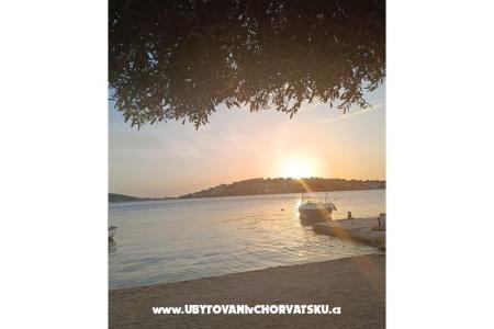 Appartementen Garija Rogoznica Kroatië