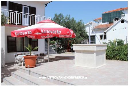 Appartementen Tomy Rogoznica Kroatië