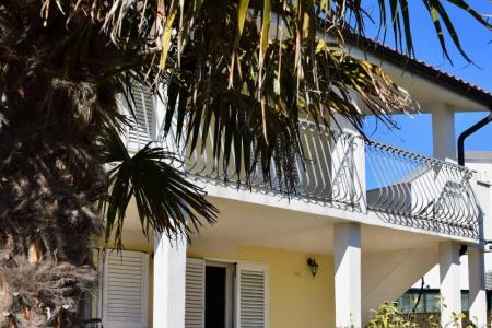 Oliva Ražanj Rogoznica Kroatië