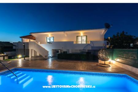 Vila Alina – Rogoznica Kroatië