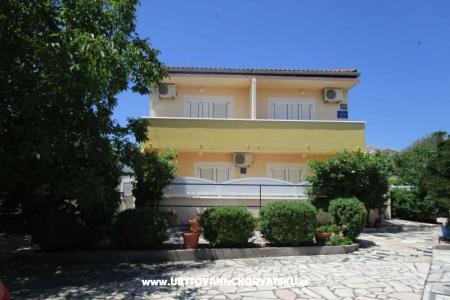 Vila Odesa Rogoznica Kroatië