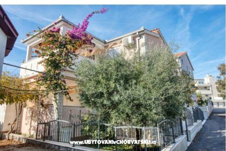 Appartementen Mira Rogoznica Kroatië