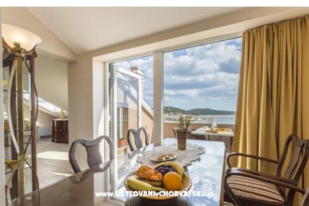 Flores Luxury Suites foto 5