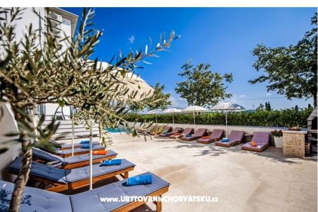 Appartementen Kimi with swimming pool  foto 5