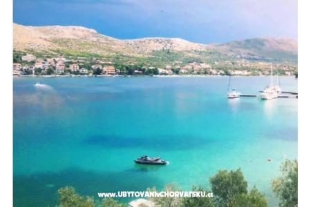 Appartementen Ena i Lora Sibenik Kroatië