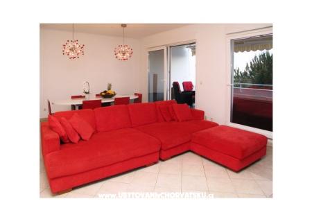 AdiOro Luxury Beachfront Appartement foto 3