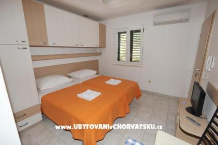 Appartementen Zvizda Mora Split foto 2