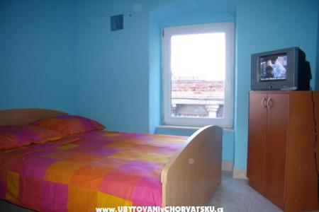 Kamers Meleri foto 3