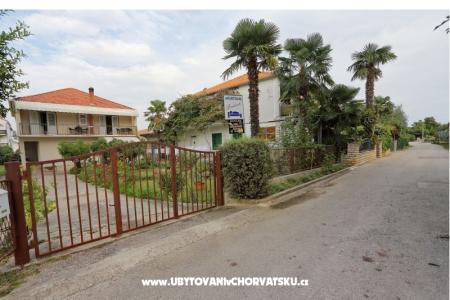 Appartementen Budrak foto 4