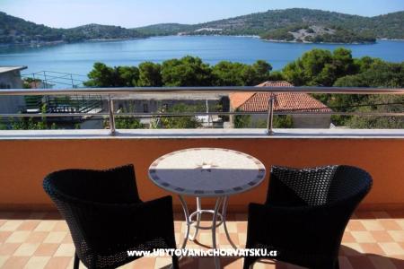 Appartementen Hari foto 3