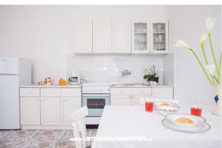 Appartementen Barbara Tisno foto 3