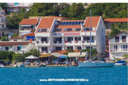 Hotel Plava Laguna Tisno Kroatië