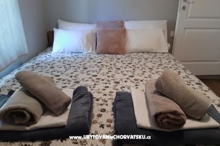 Appartement - kamena kuća  Šparoga foto 4