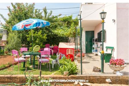 Appartementen Slatinka foto 3