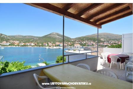 Appartement Zoranka op het strand foto 3