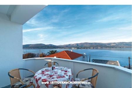 Appartementen Analora Trogir Kroatië