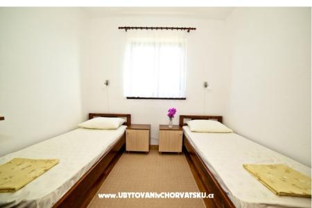 Appartementen Aniva foto 5