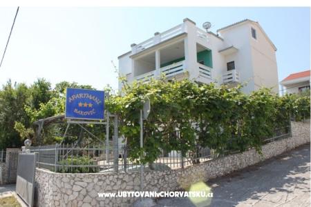 Baković - op het strand foto 3