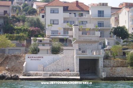 Appartementen Bernardica Trogir Trogir Kroatië