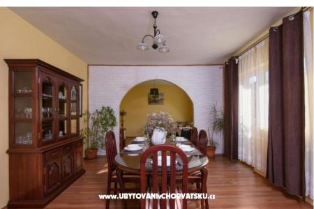 Appartementen Karmen foto 4